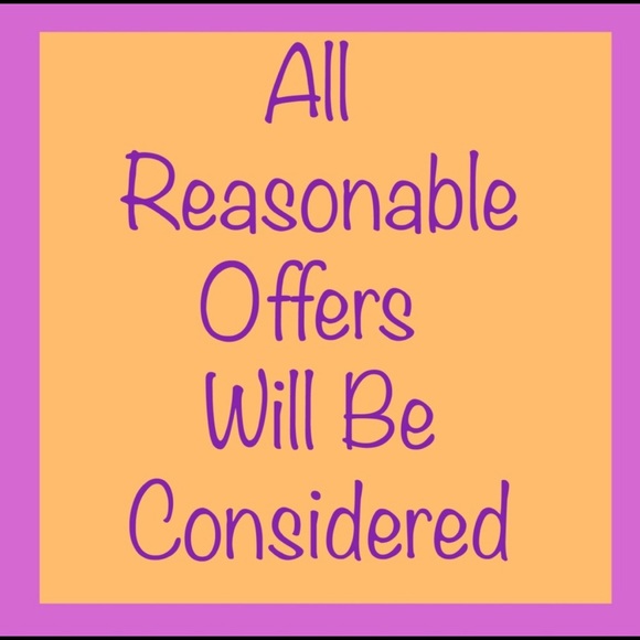 A:glow maternity dress size medium - Picture 3 of 3